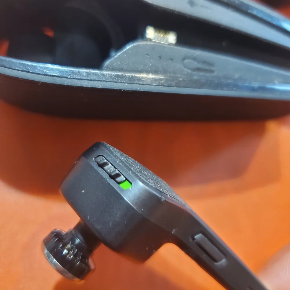 Plantronics Black PITE14 Bluetooth Earpeice With Charging Case/Matching Dock